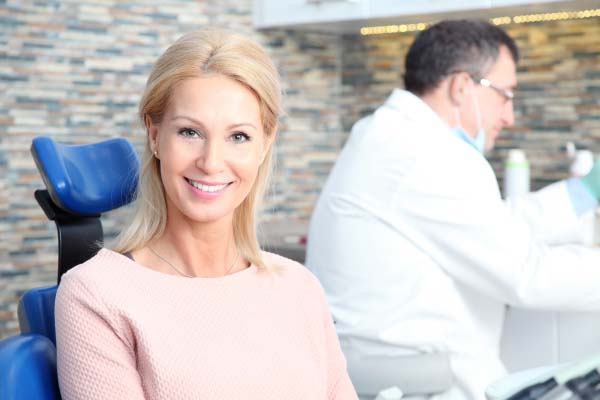 Cosmetic Dentistry:   Benefits Of Dental Implants